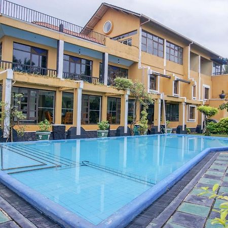 Ocean Dreams Hotel Ahangama Bagian luar foto