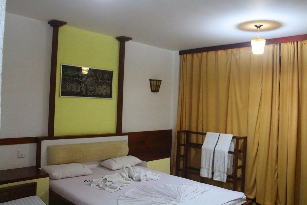Ocean Dreams Hotel Ahangama Bagian luar foto