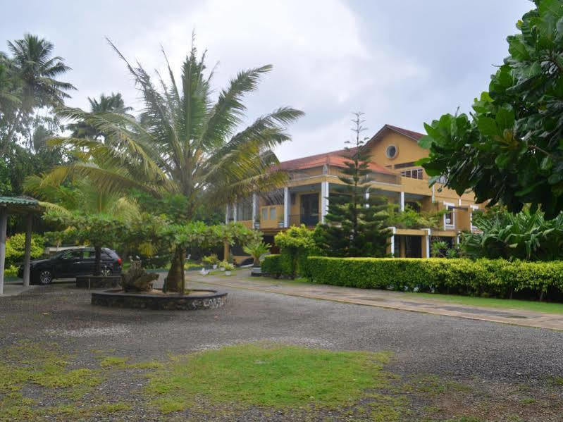 Ocean Dreams Hotel Ahangama Bagian luar foto