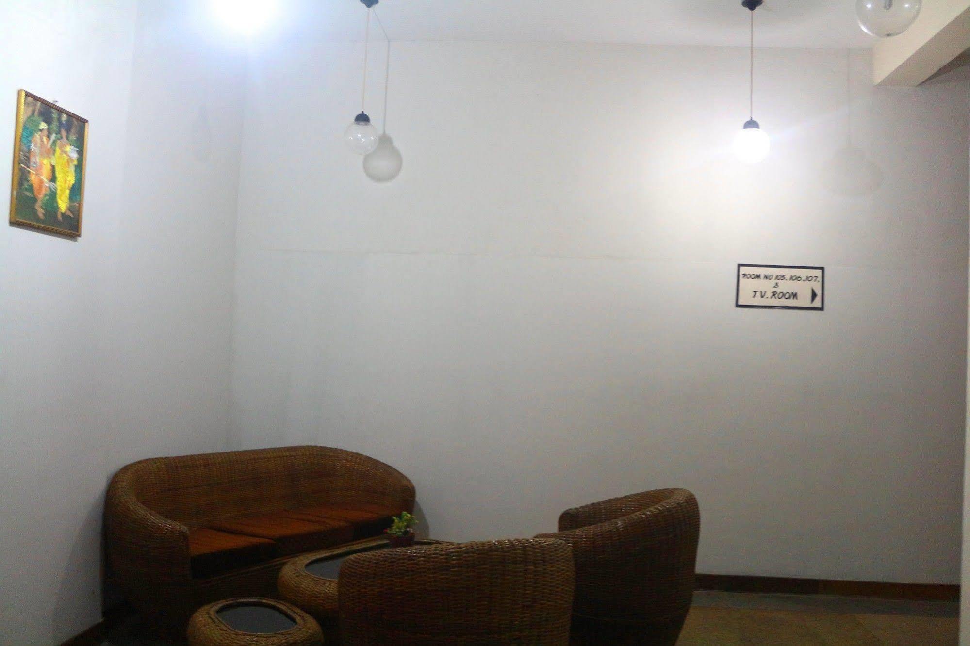 Ocean Dreams Hotel Ahangama Bagian luar foto